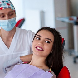 Cosmetic dentist in Jupiter serving a patient